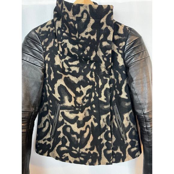 Diane Von Furstenberg Marvela Lamb Leather Jacket size 2 - Picture 3 of 11